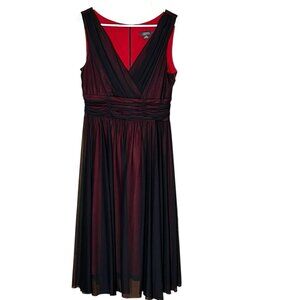 Elegant Black and Red Sleeveless Dress
